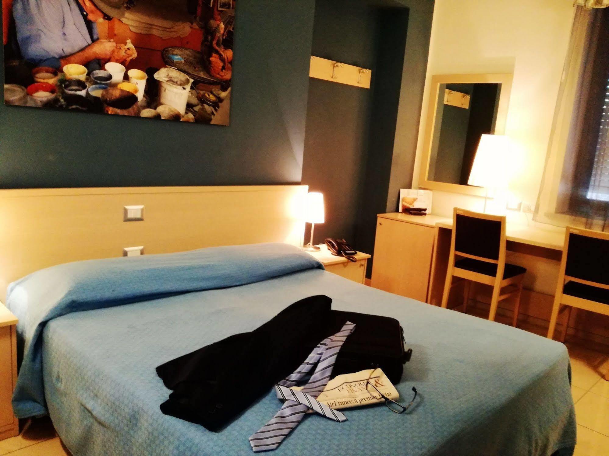 Hotel Residence Empedocle مسينا المظهر الخارجي الصورة