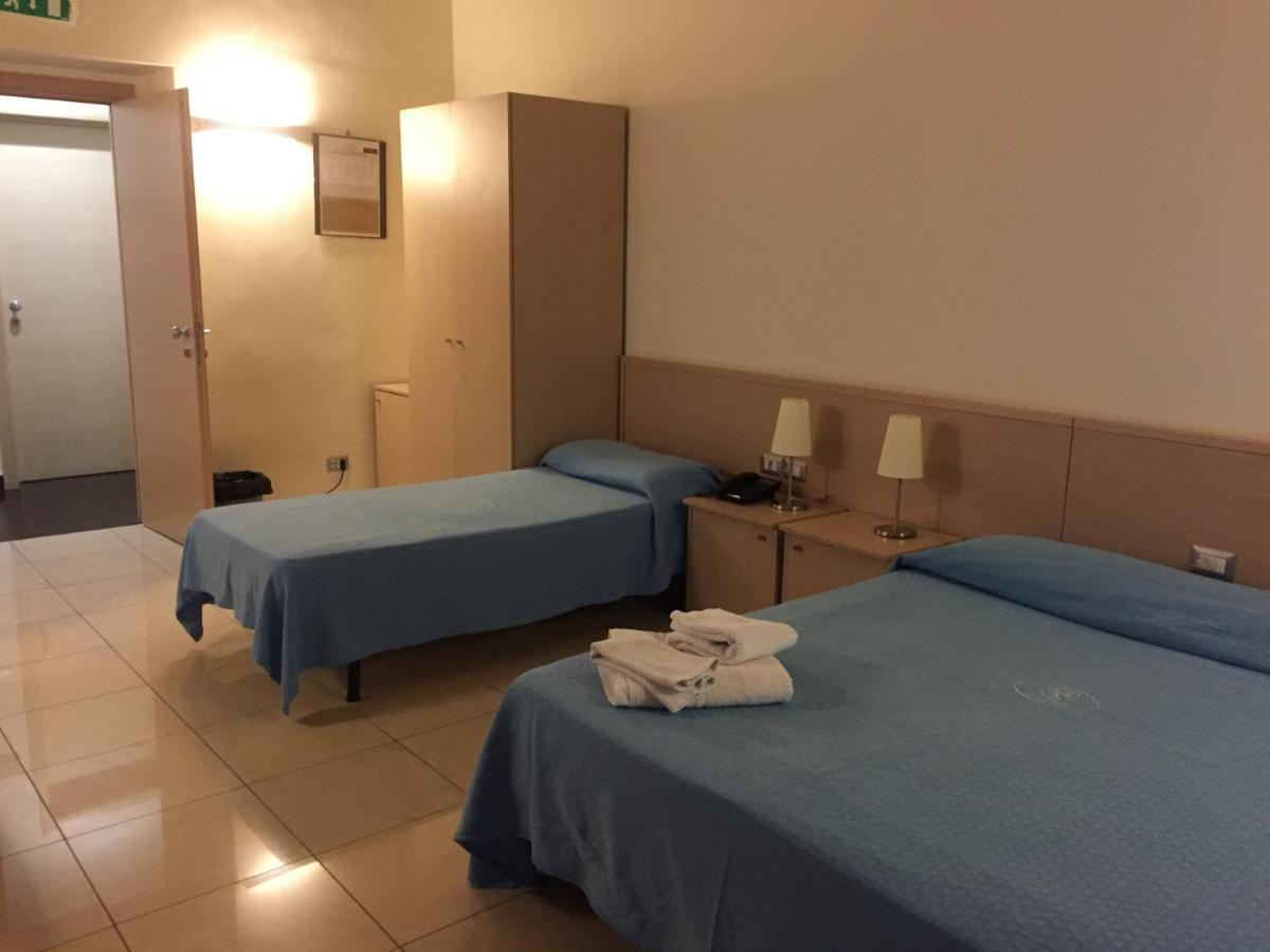 Hotel Residence Empedocle مسينا المظهر الخارجي الصورة