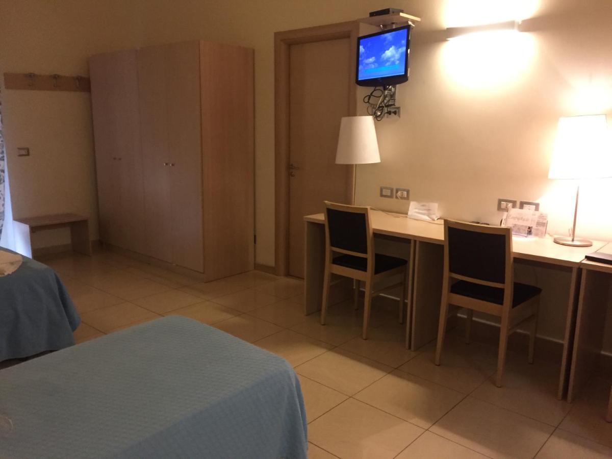 Hotel Residence Empedocle مسينا المظهر الخارجي الصورة